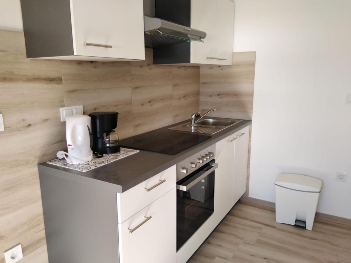Apartments Patalic Lopar Eksteriør bilde